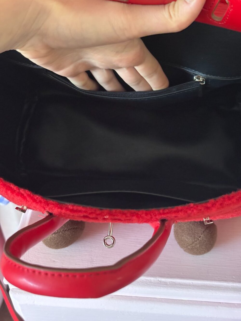 Jellykin Tomato Red Boucle Midi (10 Inch) Bag - Picture 6 of 11